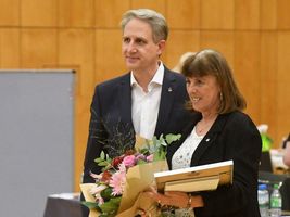 Überraschende DTV-Ehrung für Gaby Döhla