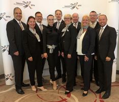 Thomas Wehling, Gaby Michel-Schuck, Mark Schulze-Altmann, Julia Luckow, Tim Rausche, Ute Hillenbrand, Marksu Sonyi, Sandra Bähr, Ivo Münster, Wolfgang Mergard (v.l.) - Foto: Lars Keller Neues DTV-Präsidium gewählt